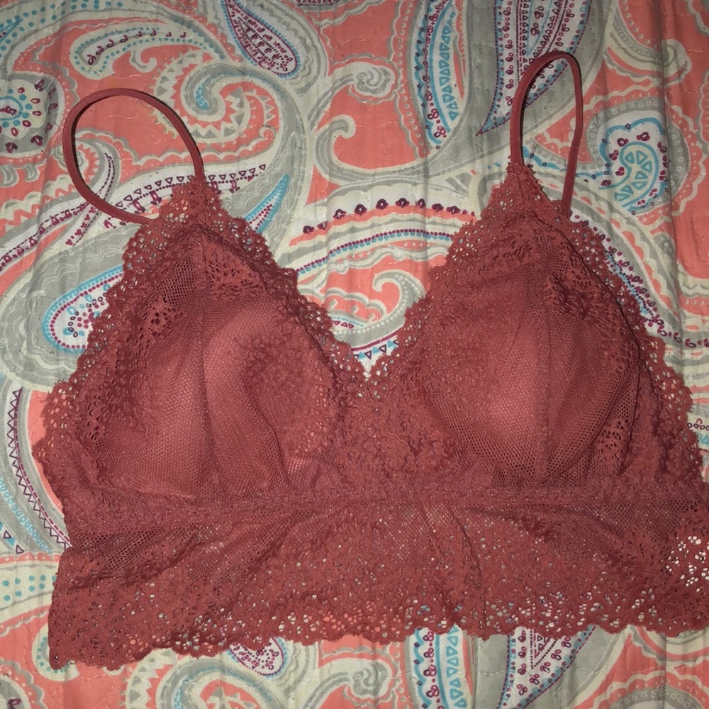 mauve brallete